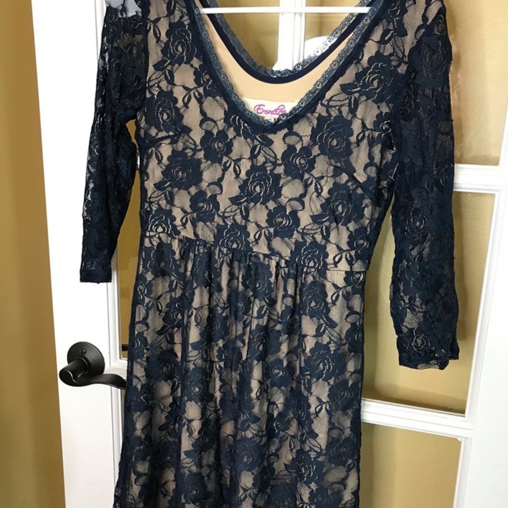 NWT Francesca's Navy Lace Dress (M)